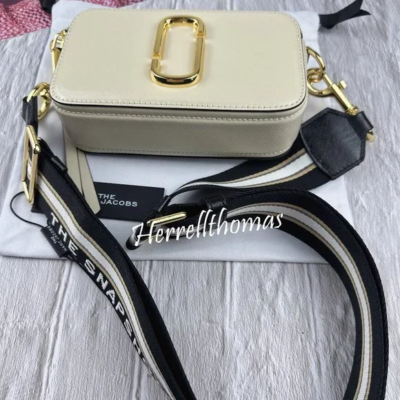 NWOT MARC JACOBS the snapshot shoulder bag - Picture 4 of 10